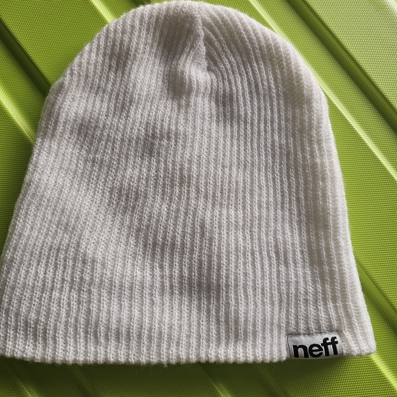 Neff White Ribbed Beanie - Picture 4 of 6